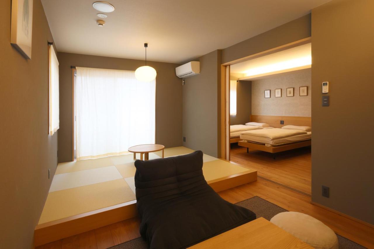 Neon Hotel - Luxury Sleep Retreat - Kanazawa Bagian luar foto