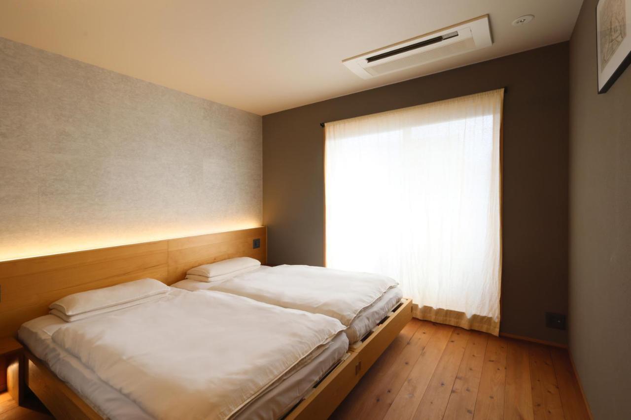 Neon Hotel - Luxury Sleep Retreat - Kanazawa Bagian luar foto